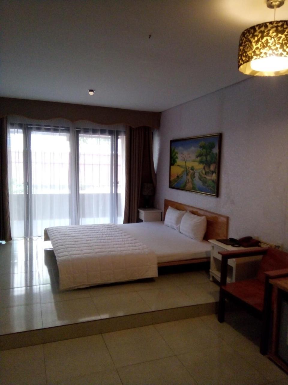 Khach San Thuong Mai Yen Thinh Bagian luar foto