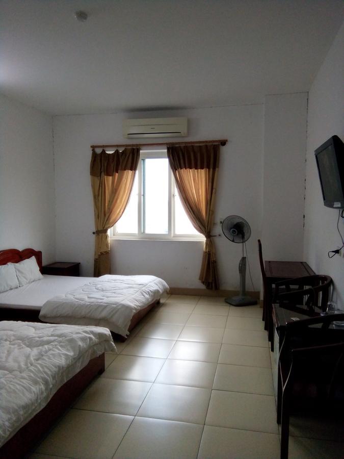 Khach San Thuong Mai Yen Thinh Bagian luar foto